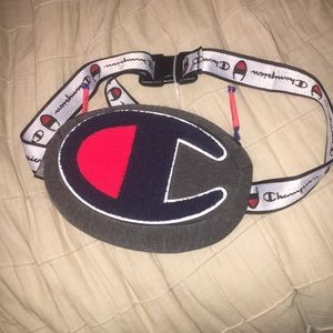 Champion Fanny Pack
